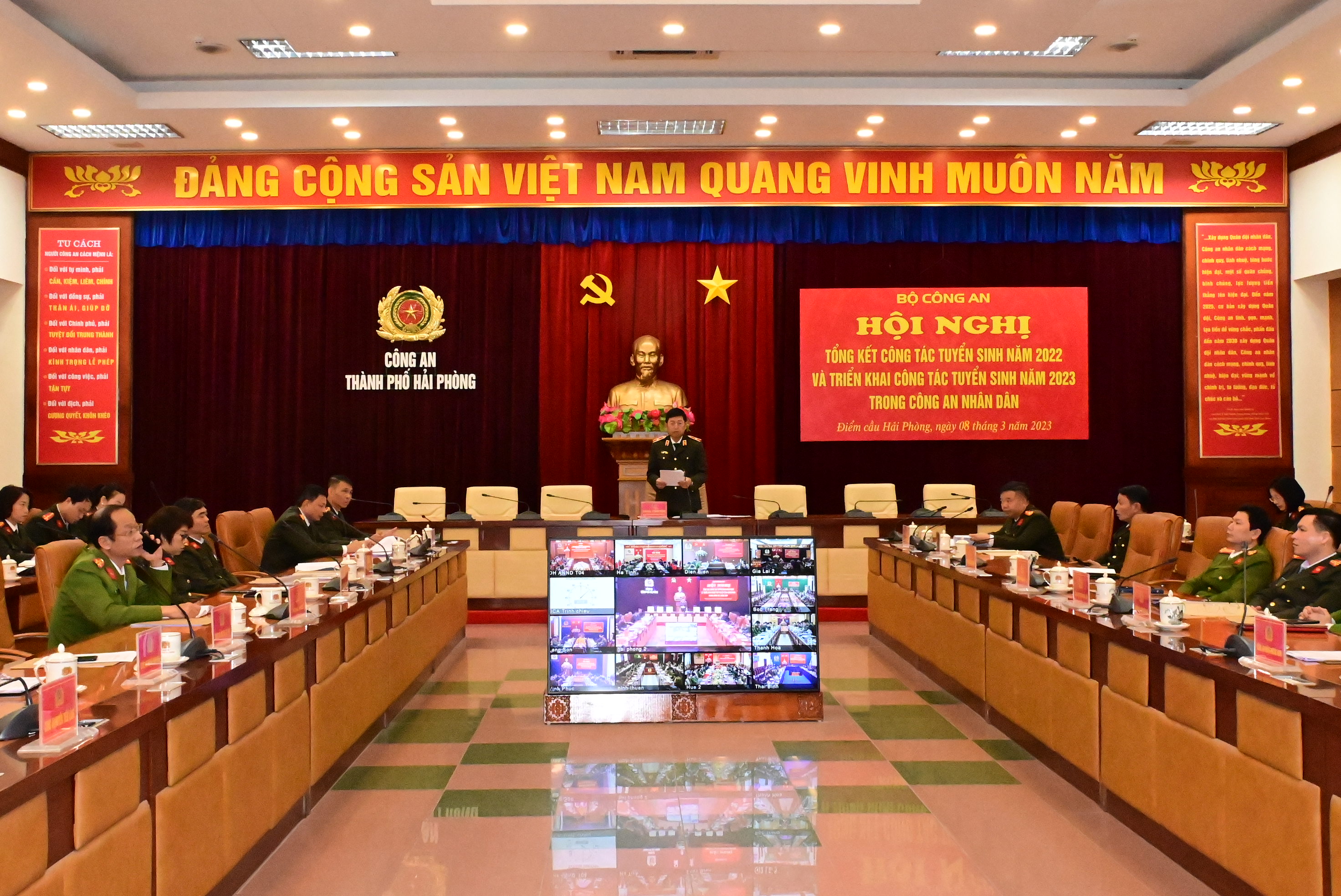 Chuẩn bị kỹ lưỡng điều kiện tổ chức các kỳ thi tuyển sinh năm 2023 của Bộ Công an